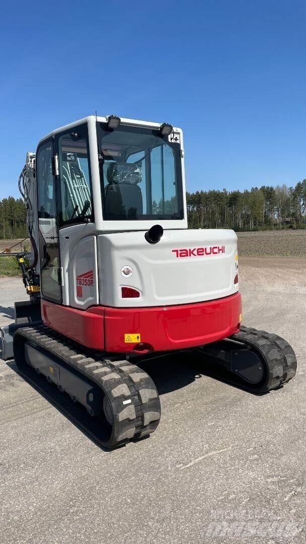 Takeuchi TB350R Міні-екскаватори < 7т