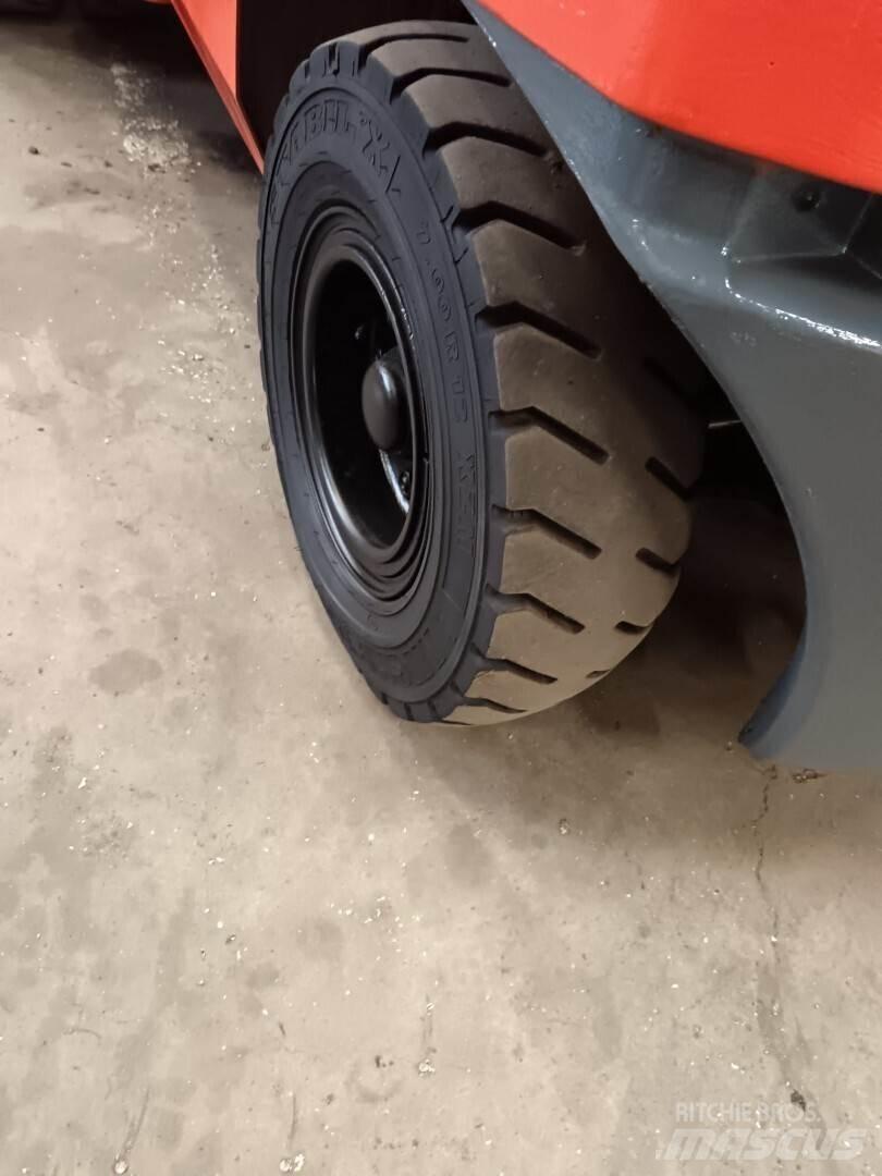 Toyota 02-7FD45 Дизельні навантажувачі