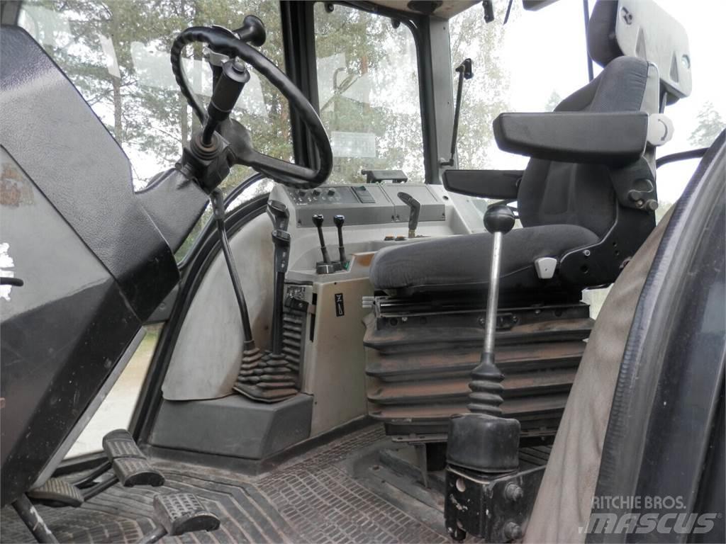 Valmet 8000 Трактори
