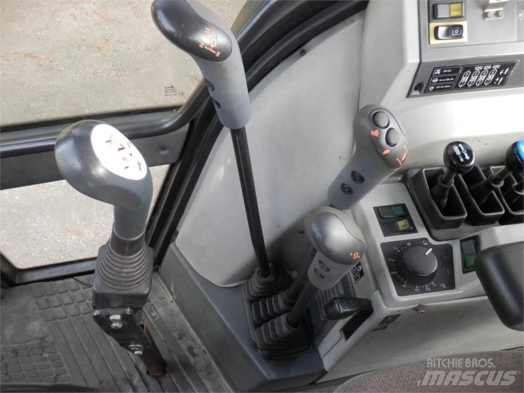 Valmet 8550 Трактори
