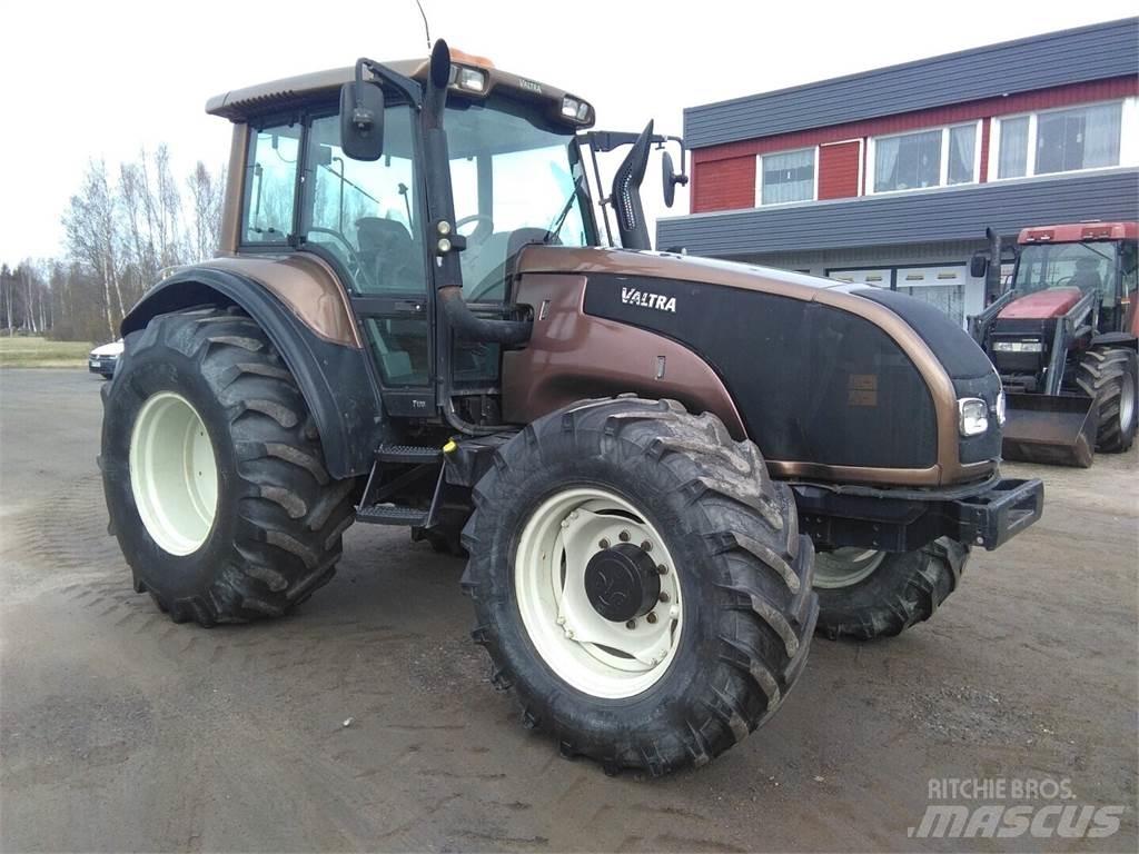 Valtra T 170 Трактори