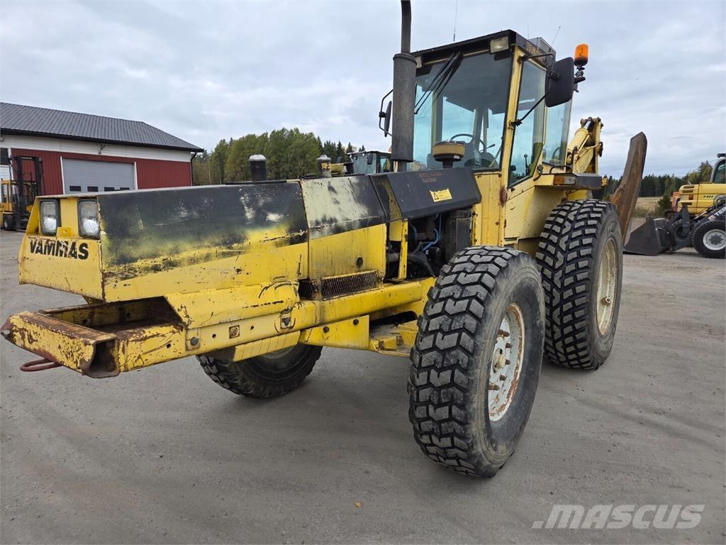 Vammas Major Колісні екскаватори