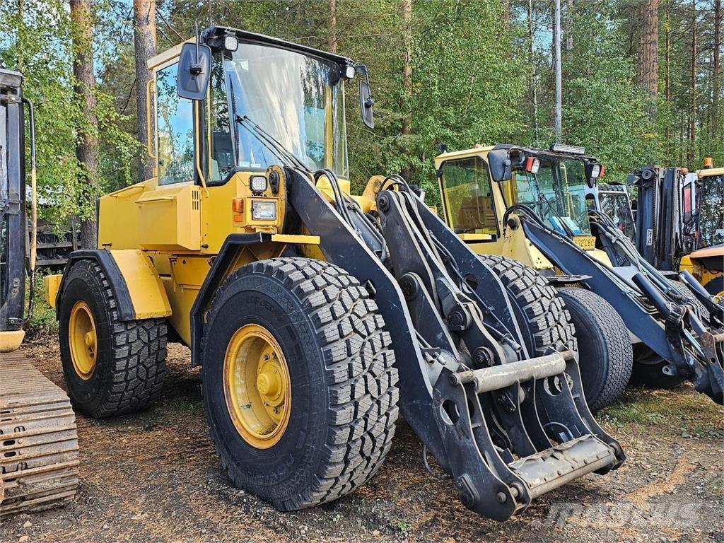 Volvo BM L70B Фронтальні навантажувачі