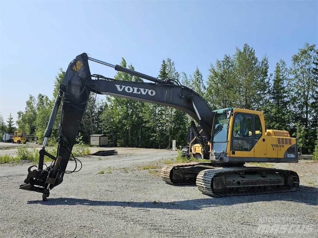 Volvo EC 210 B LC Гусеничні екскаватори