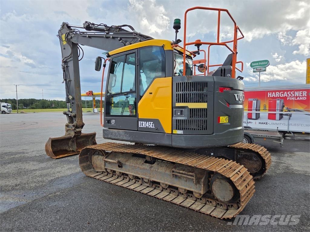 Volvo ECR145EL Гусеничні екскаватори