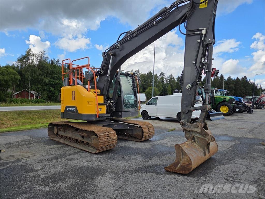 Volvo ECR145EL Гусеничні екскаватори