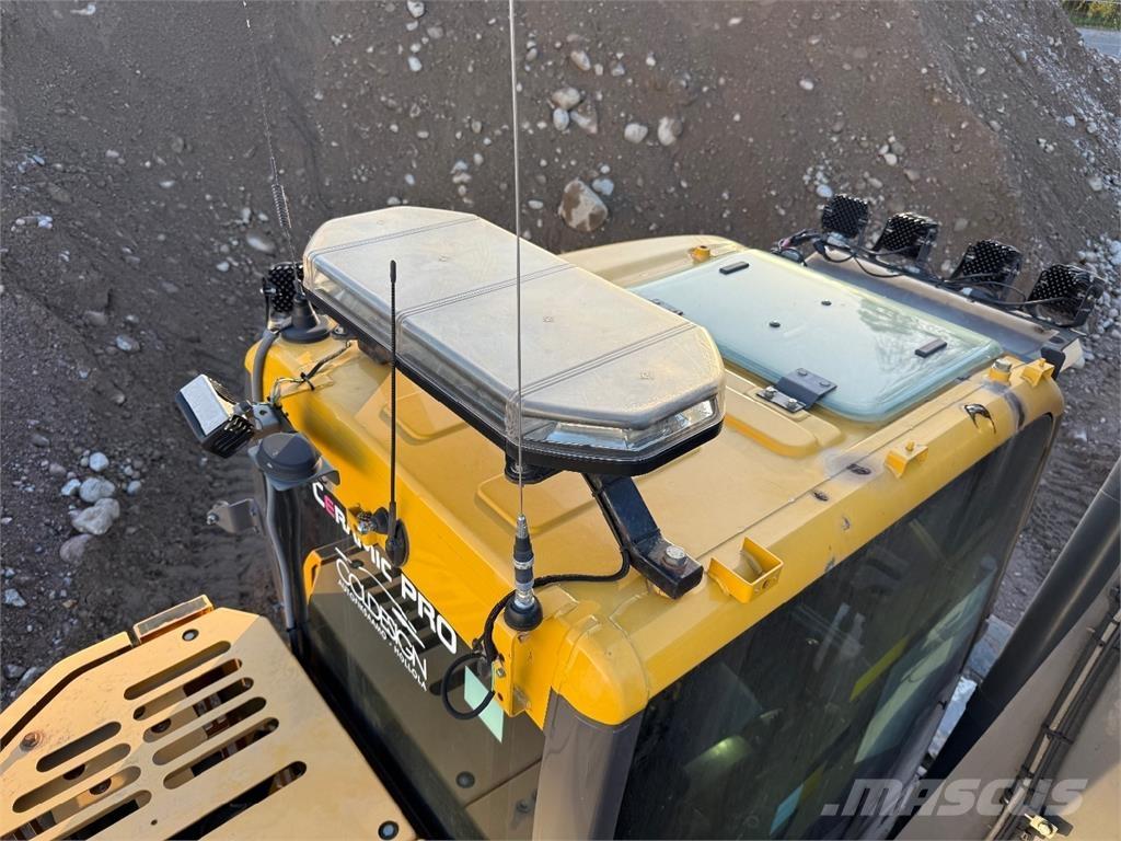 Volvo ECR235DL Гусеничні екскаватори