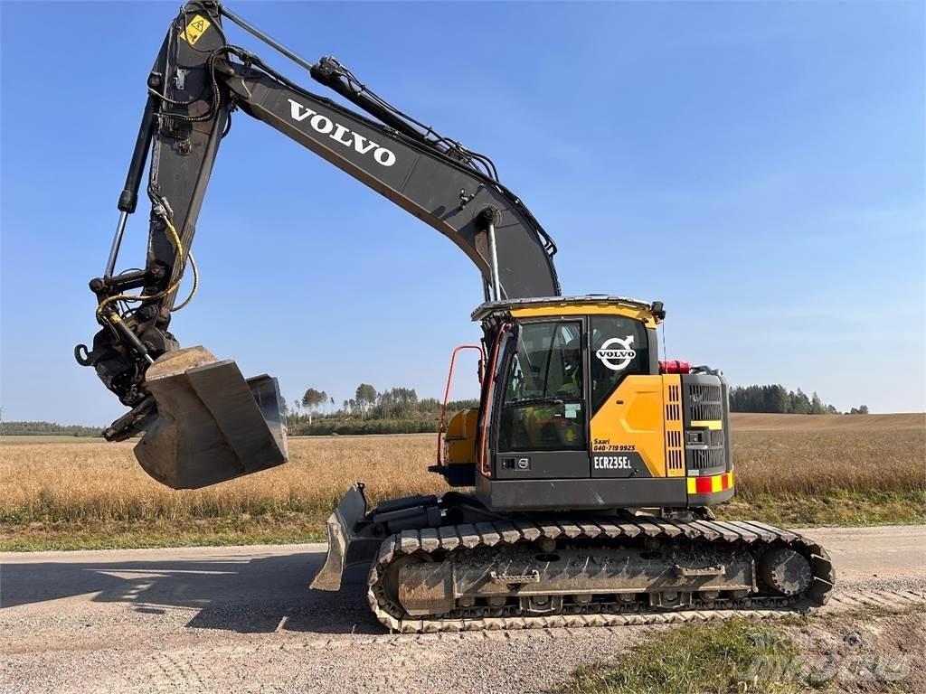Volvo ECR235EL Гусеничні екскаватори