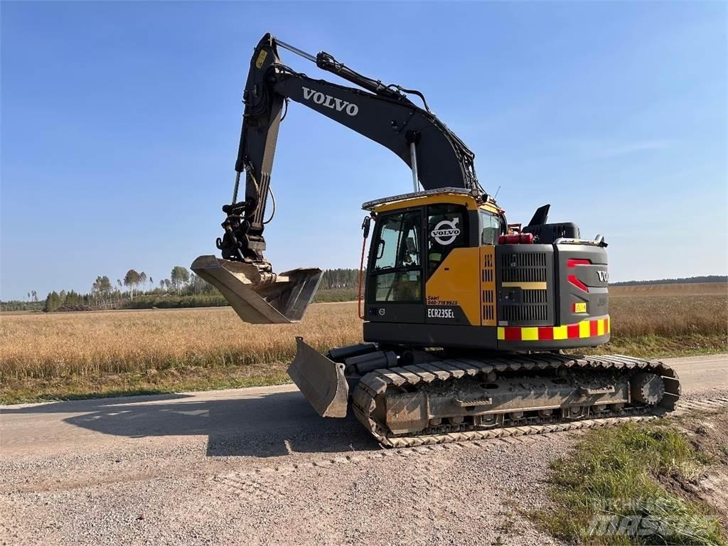 Volvo ECR235EL Гусеничні екскаватори
