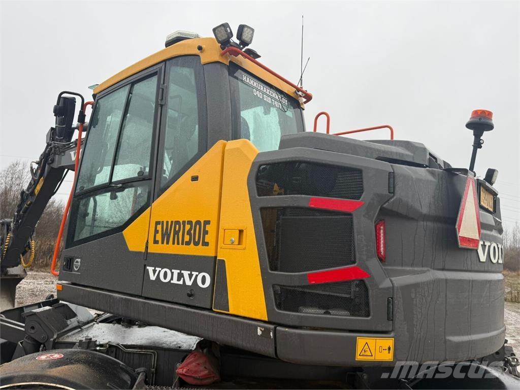 Volvo EWR 130 E Колісні екскаватори