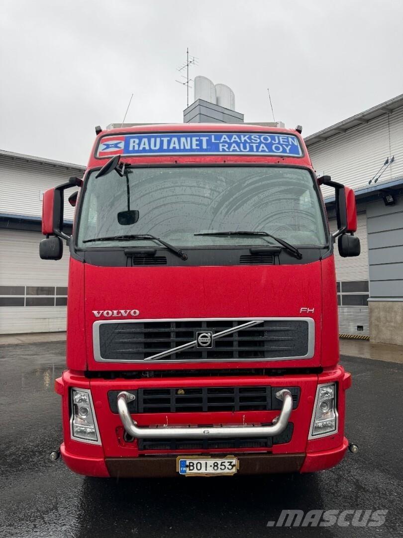 Volvo FH 440 6x2 Фургони