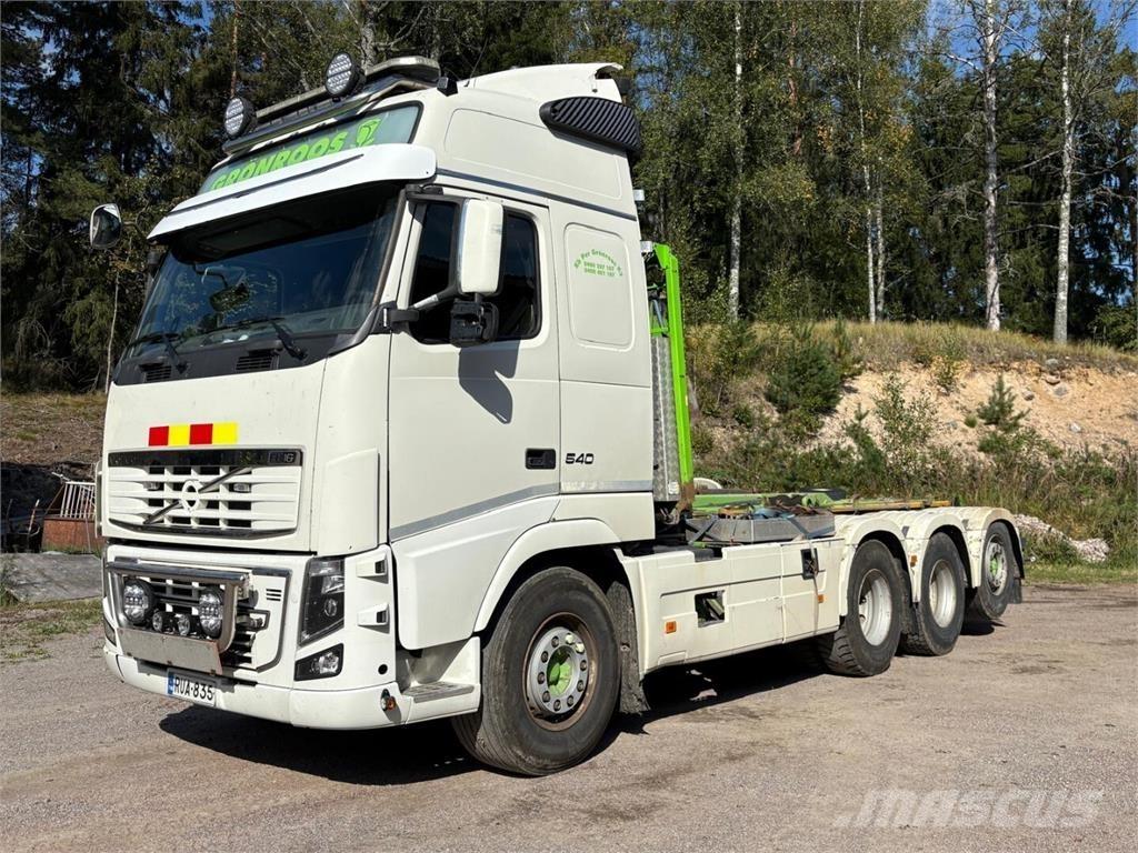 Volvo FH16 550 Вантажівки з гаковим підйомом