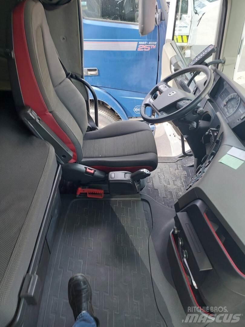 Volvo FH500 8x4 Вантажівки з гаковим підйомом