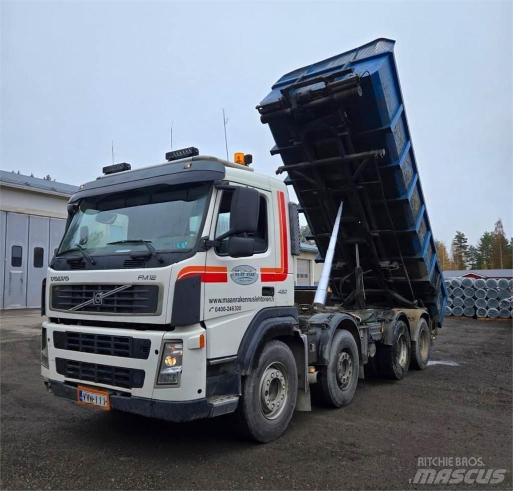 Volvo FM12 8X4 Вантажівки з гаковим підйомом
