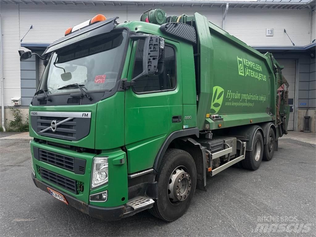 Volvo FM330 Вантажівки / спеціальні