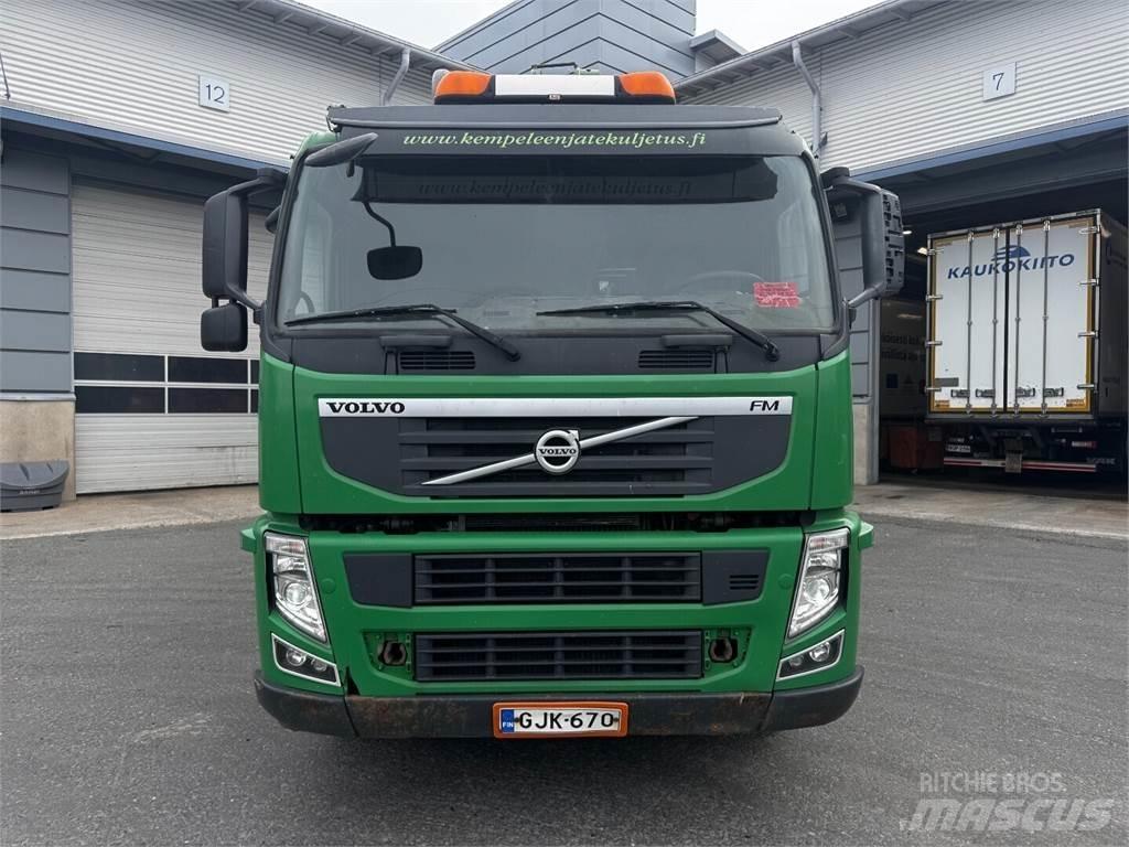 Volvo FM330 Вантажівки / спеціальні