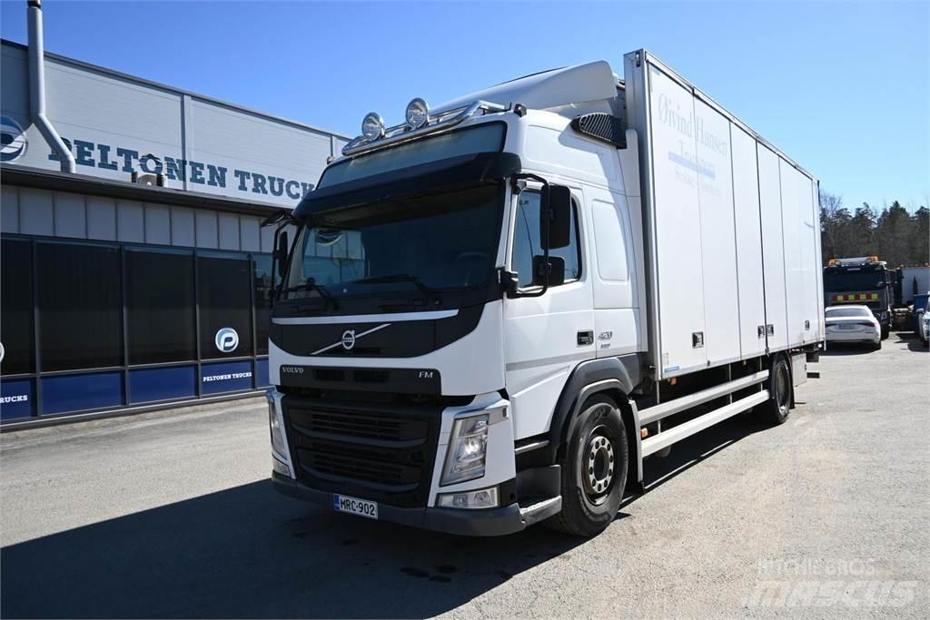 Volvo FM420 4x2 Фургони