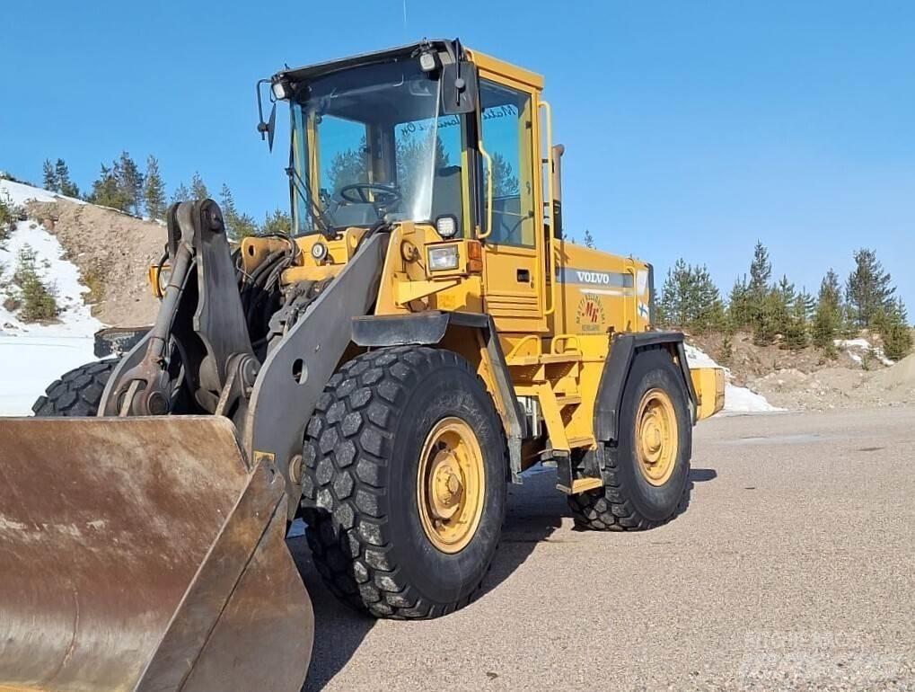 Volvo L 90 C Фронтальні навантажувачі