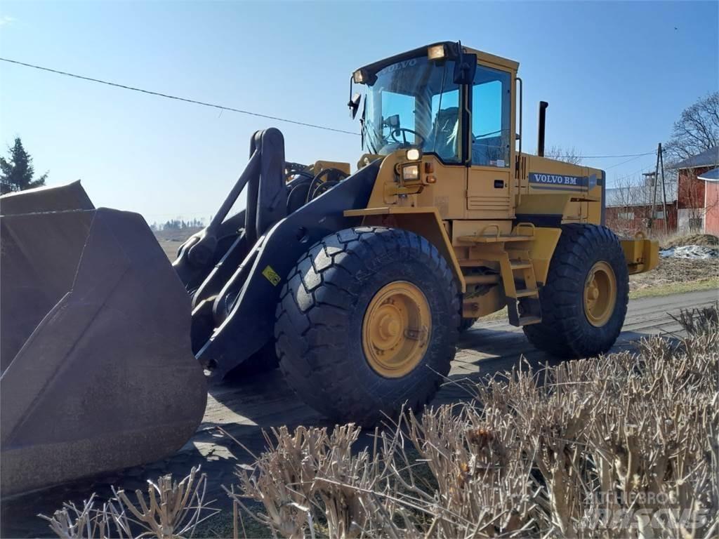 Volvo L120C Фронтальні навантажувачі