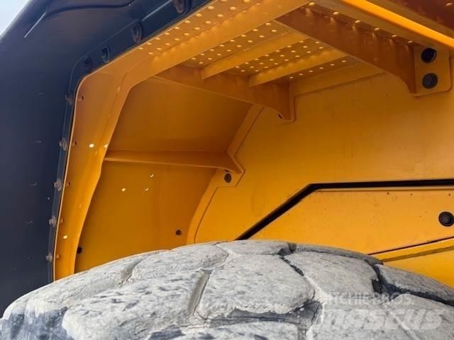 Volvo L120E Фронтальні навантажувачі