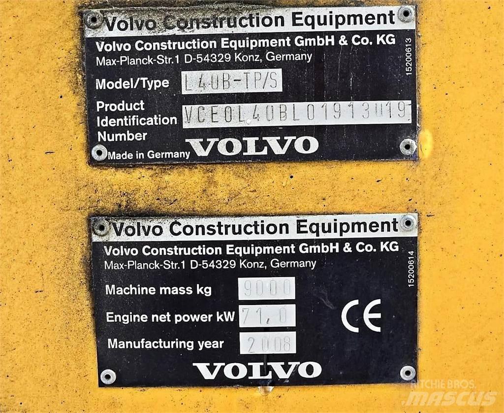 Volvo L40B Фронтальні навантажувачі