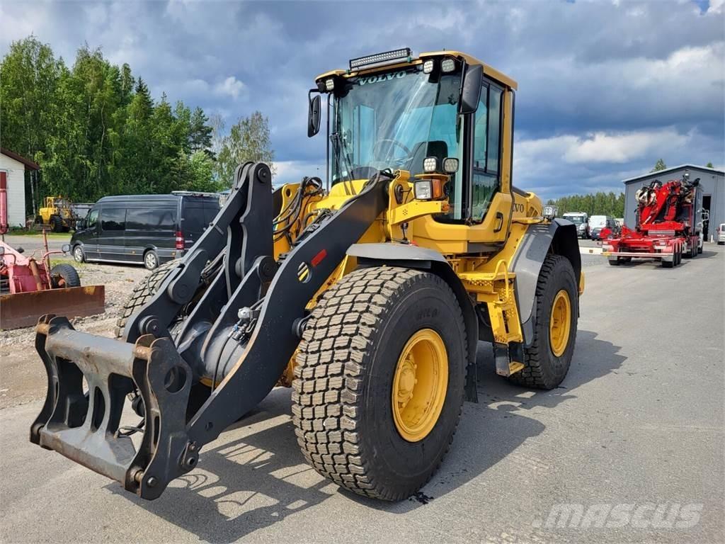 Volvo L60F Фронтальні навантажувачі
