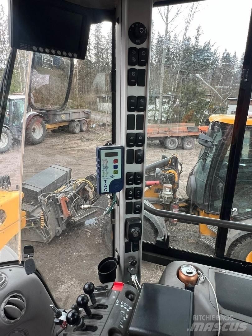 Volvo L60G Фронтальні навантажувачі