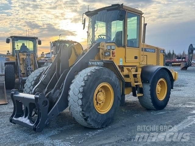 Volvo L70D Фронтальні навантажувачі