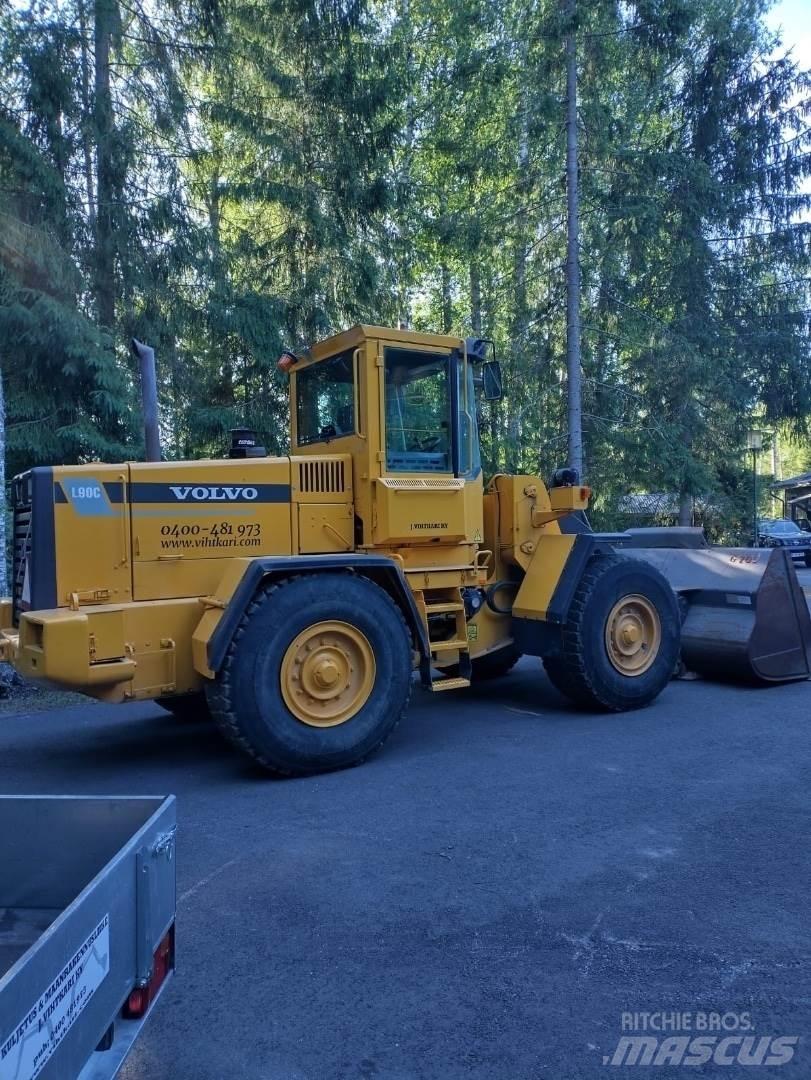Volvo L90C Фронтальні навантажувачі
