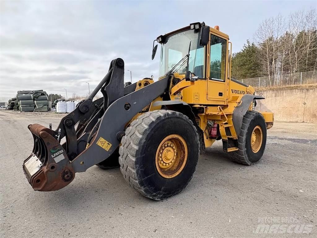Volvo L90E Фронтальні навантажувачі