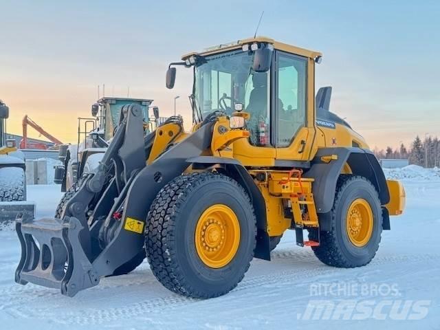 Volvo L90H Фронтальні навантажувачі