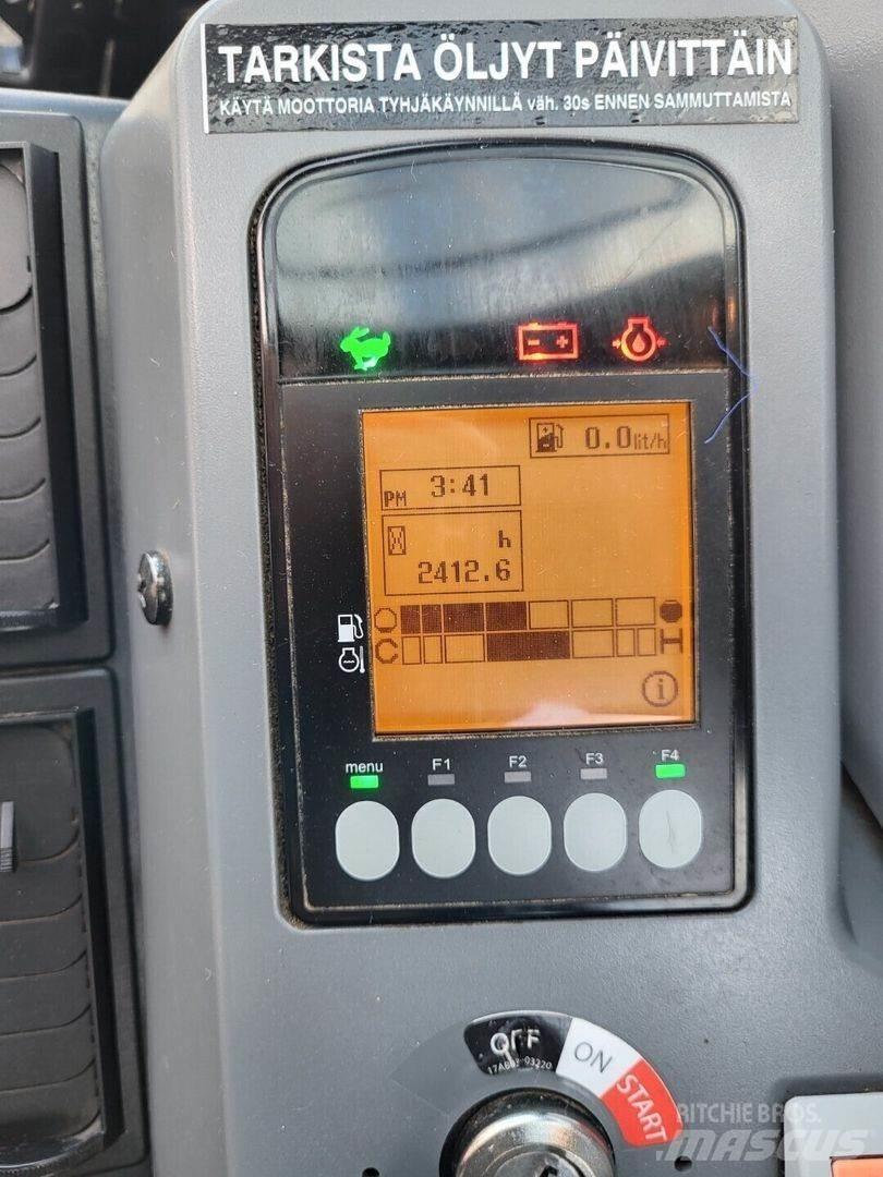 Yanmar Vio 80 Середні екскаватори 7т. - 12т.