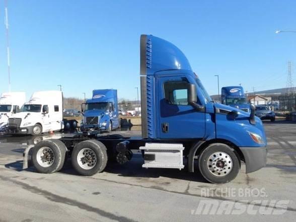 Freightliner CASCADIA 116 Тягачі