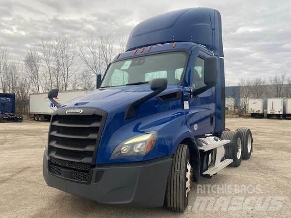 Freightliner CASCADIA 116 Тягачі