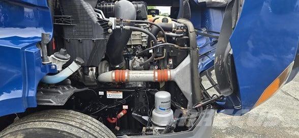 Freightliner CASCADIA 116 Тягачі