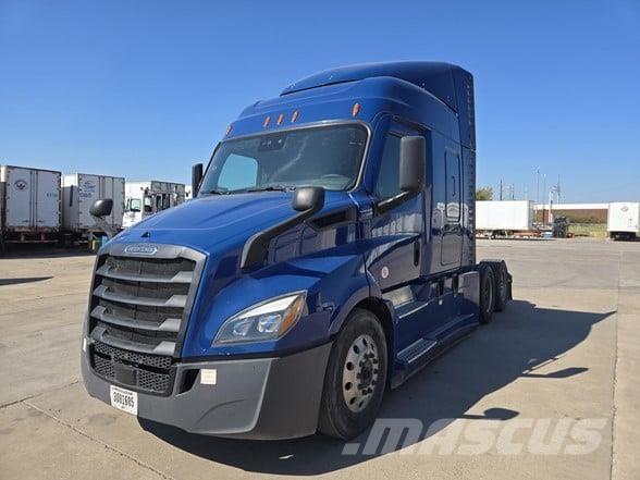 Freightliner CASCADIA 116 Тягачі