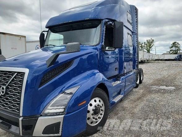 Volvo VNL64T860 Тягачі