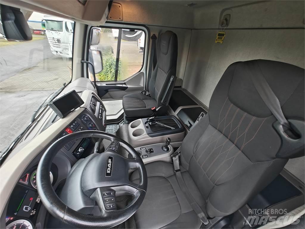 DAF LF290 Фургони