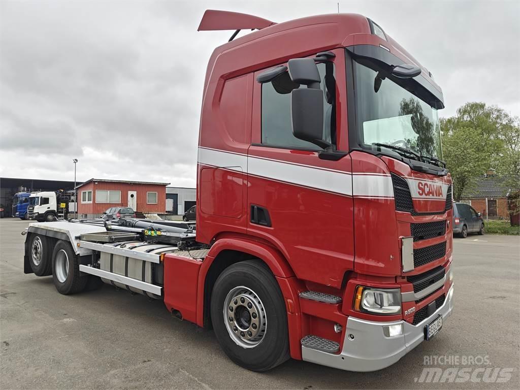 Scania R500 Вантажівки з гаковим підйомом