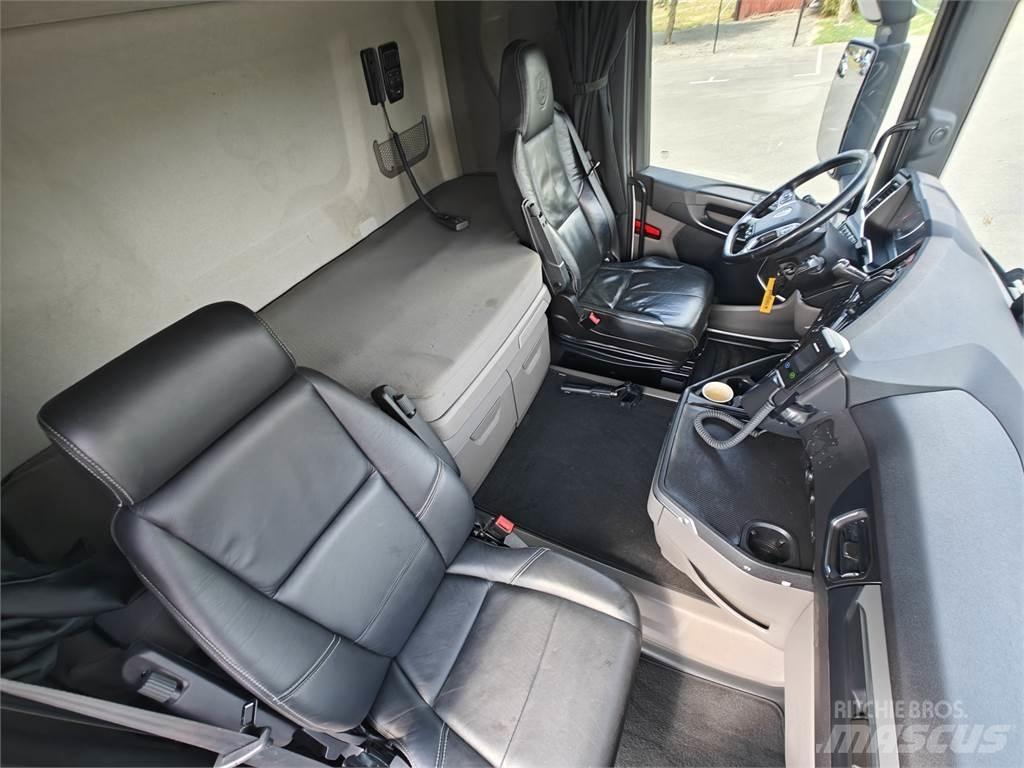 Scania R580 Тягачі