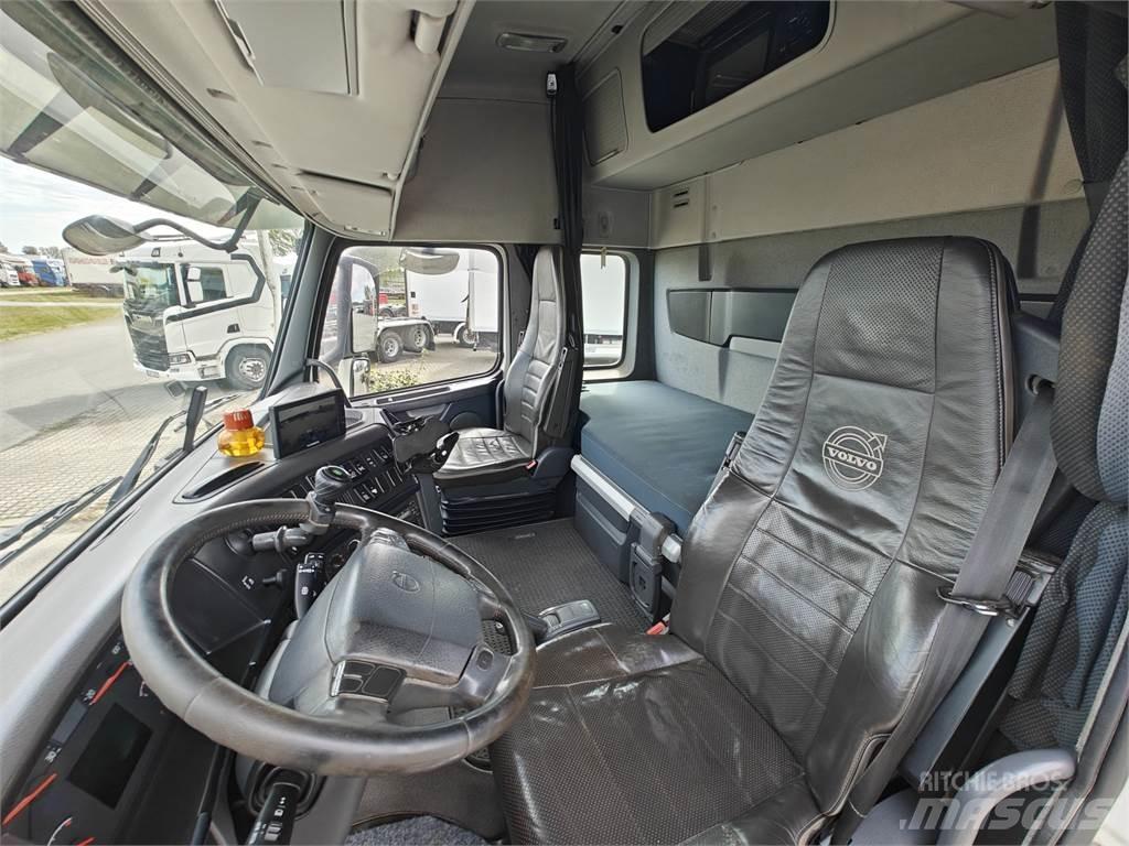 Volvo FH540 Вантажівки з гаковим підйомом