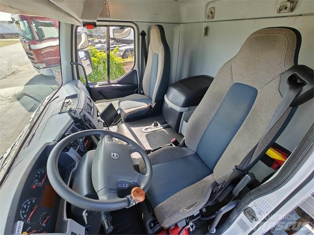 Volvo FL250 Фургони