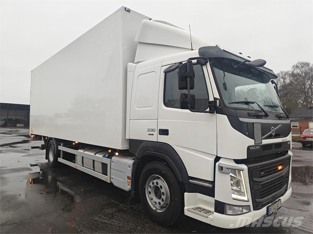 Volvo FM330 Фургони