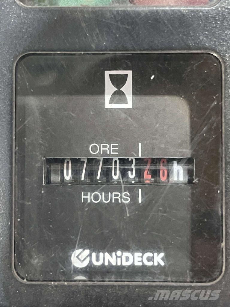 Combilift C4500 Дизельні навантажувачі