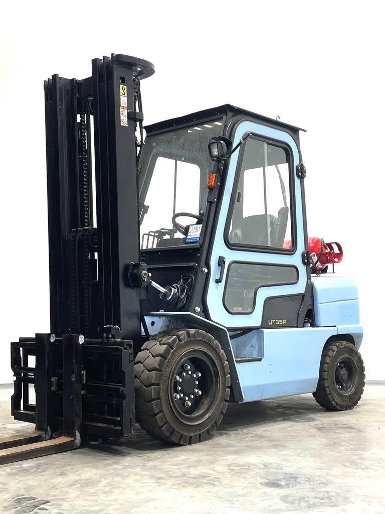 Hyster UT35P Газові навантажувачі
