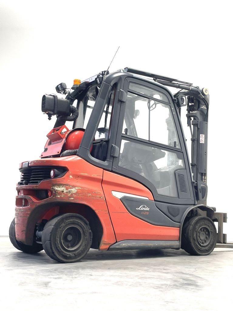 Linde H25T-01 Газові навантажувачі