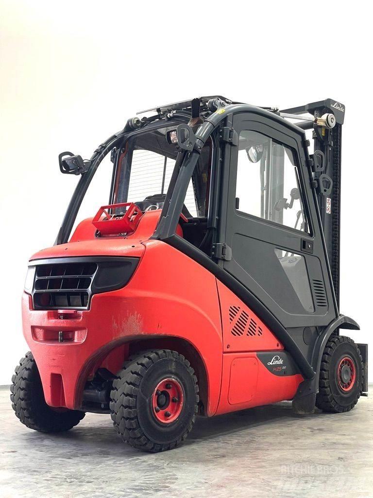 Linde H25T-392-EVO Газові навантажувачі