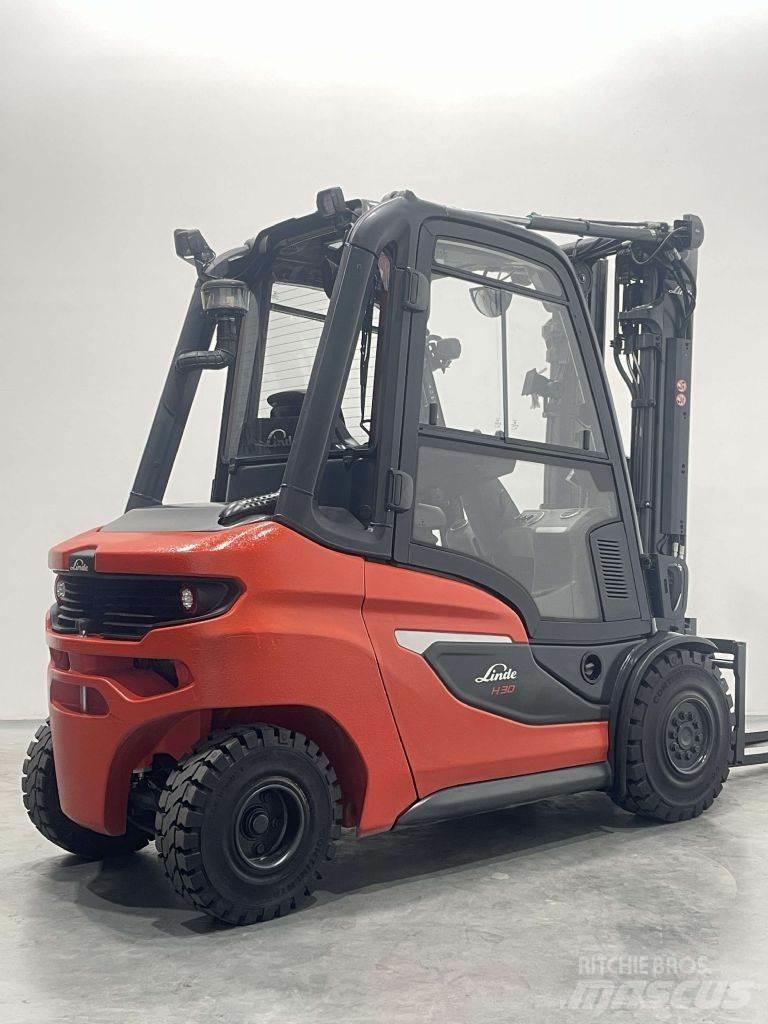 Linde H30D-01-1202 Дизельні навантажувачі
