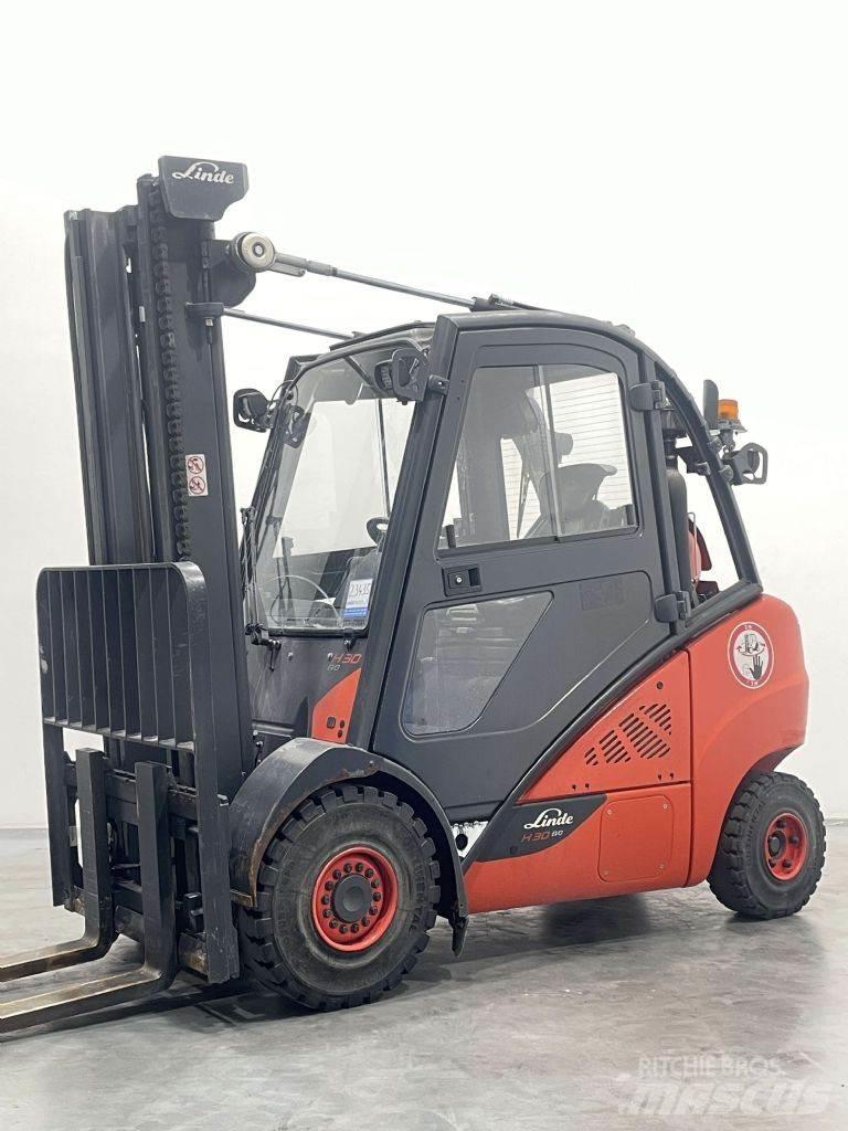 Linde H30T-02-393 Газові навантажувачі