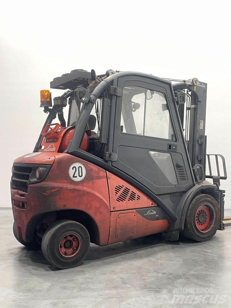 Linde H30T-02-393 Газові навантажувачі